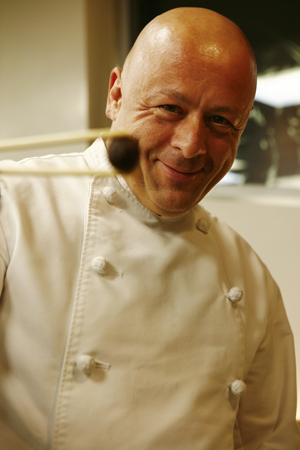 Thierry palca 1363 kicsi