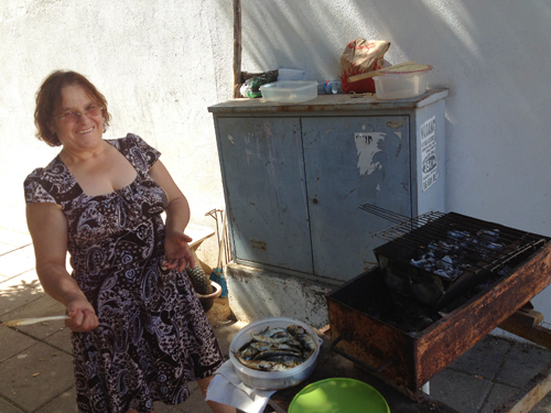 grill 13.55.24 tavirai grillasszony.jpg