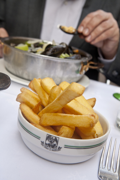 brux frites aux armes_8662.jpg