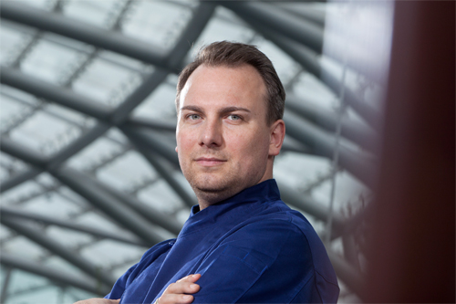tim raue portre.jpg