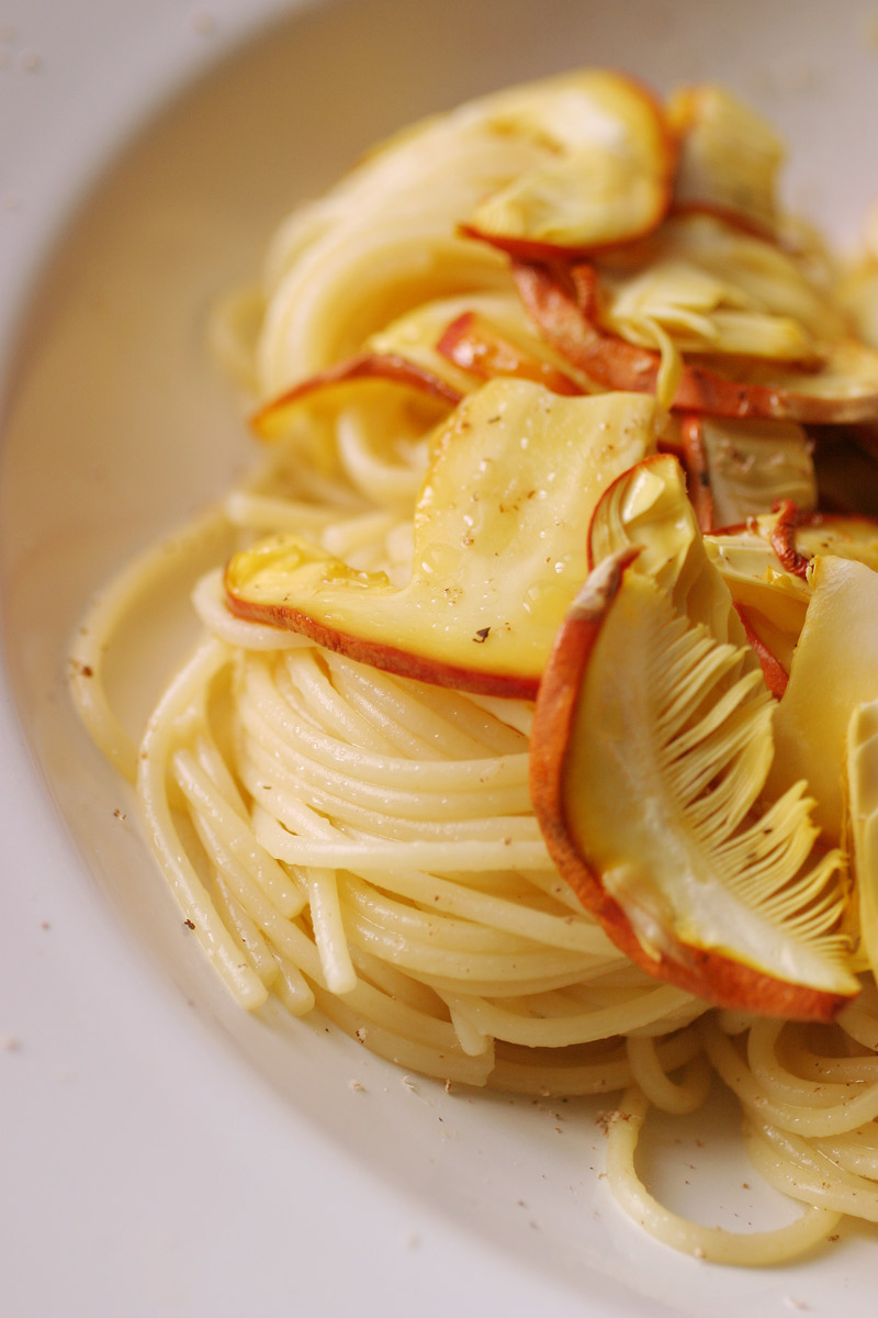 Gomba spagetti csaszargomba