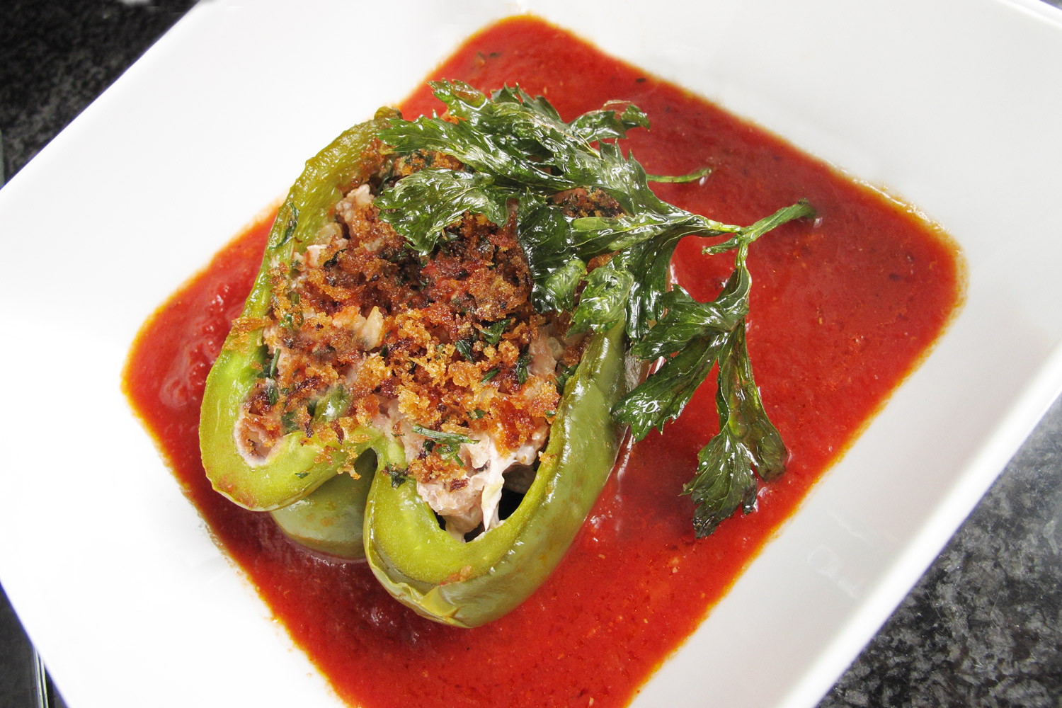 T%c3%b6lt%c3%b6tt paprika z%c3%b6ld paradicsomban 9423