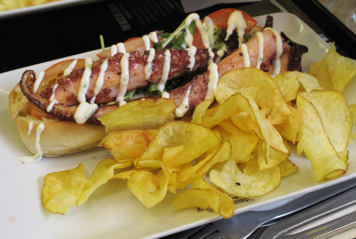 Polip hot dog img 5864