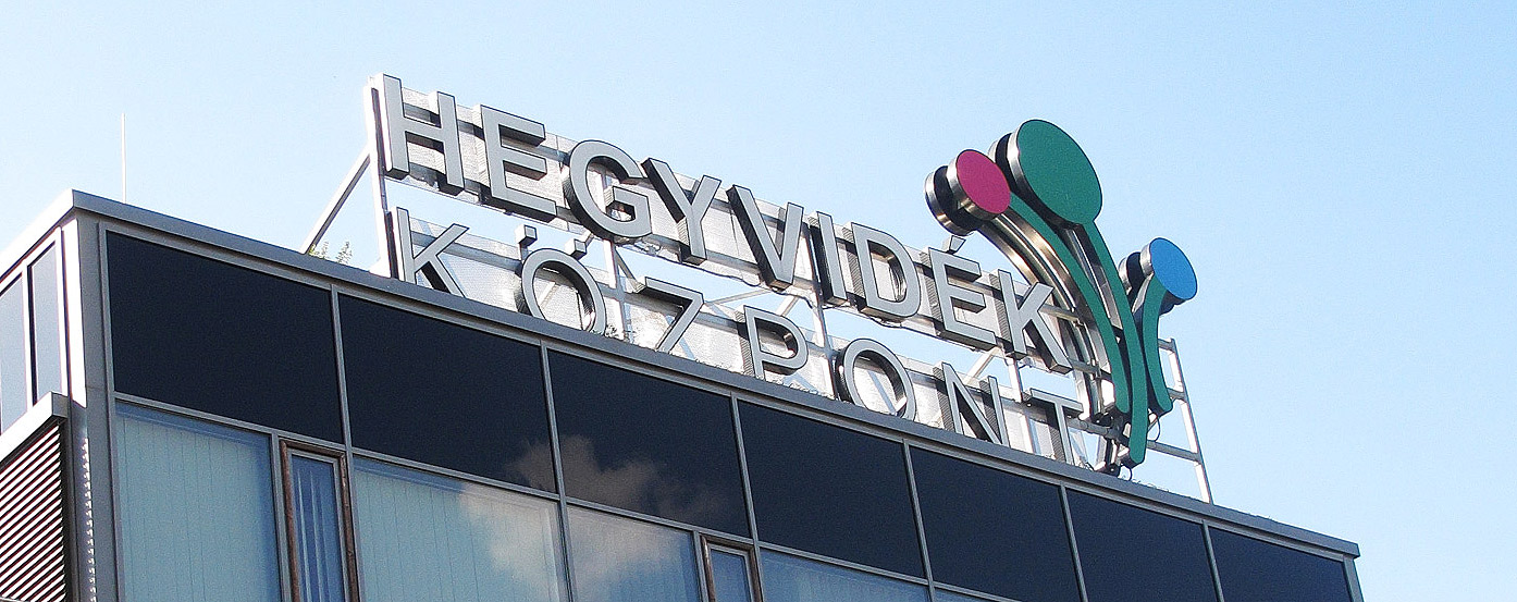 Hegyvidek kozpont toplogo img 0516
