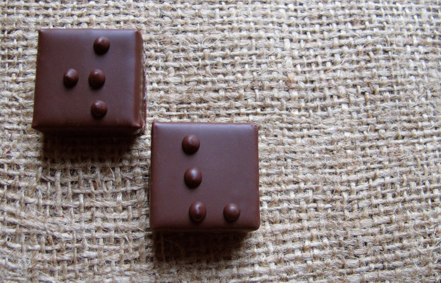 Rozsavolgyi bonbon textil 2013 02 09 16.33