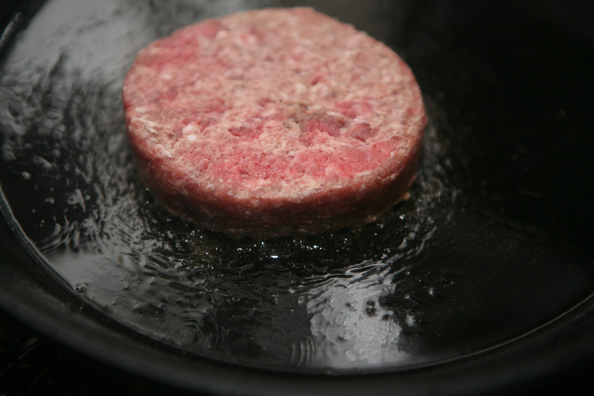 Hamburger nyers stes 3487