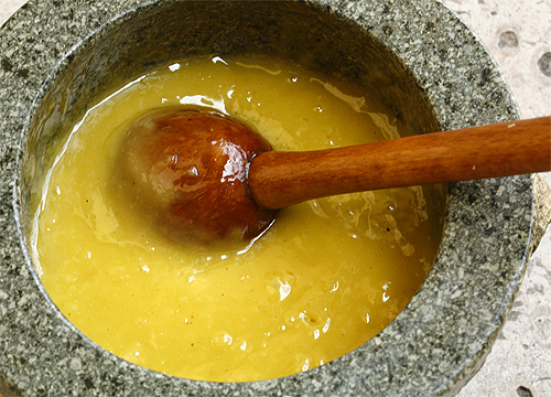 Fokhagyma aioli mozs%c3%a1rban(1)