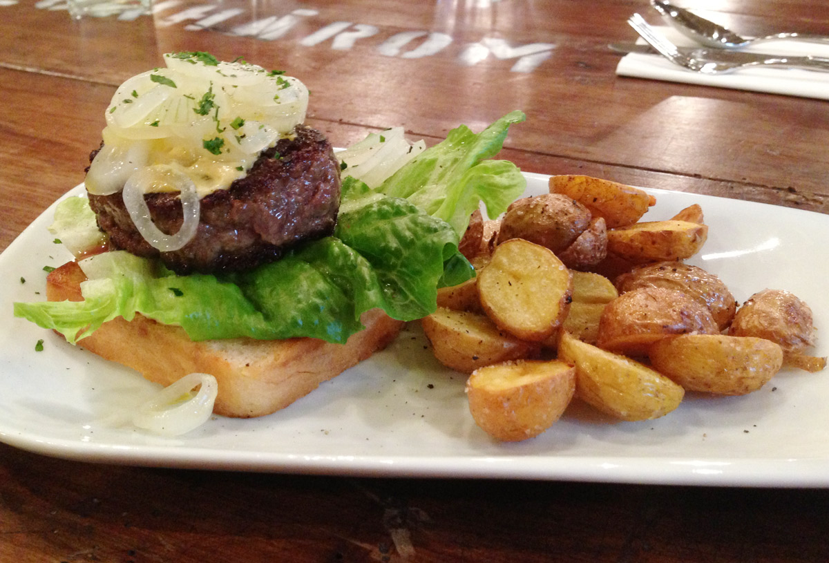 Hamburger lacikonyha 0213