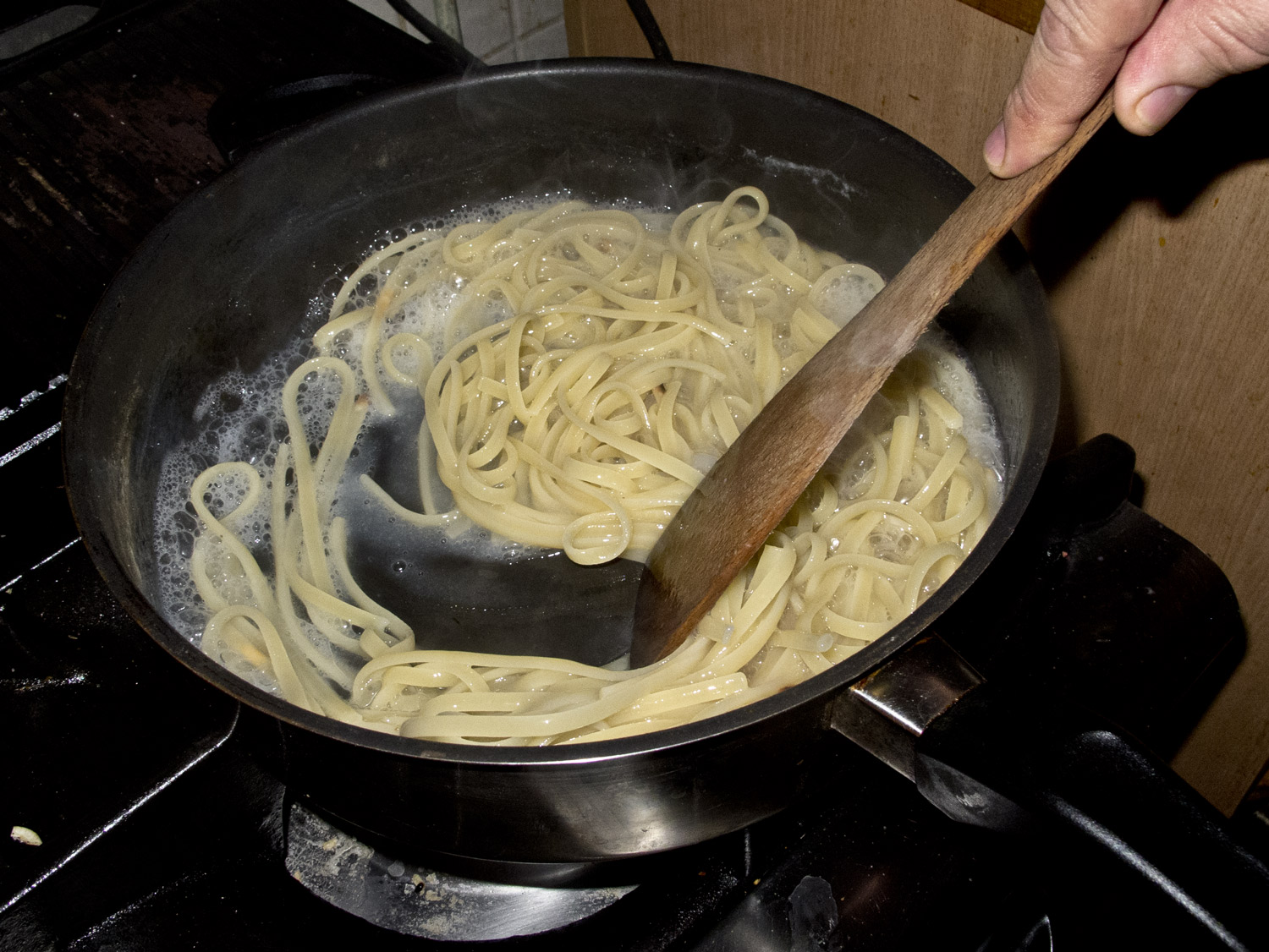 Teszta fozes linguine 1896