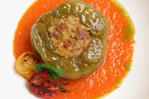 T%c3%b6lt%c3%b6tt paprika rizzsel