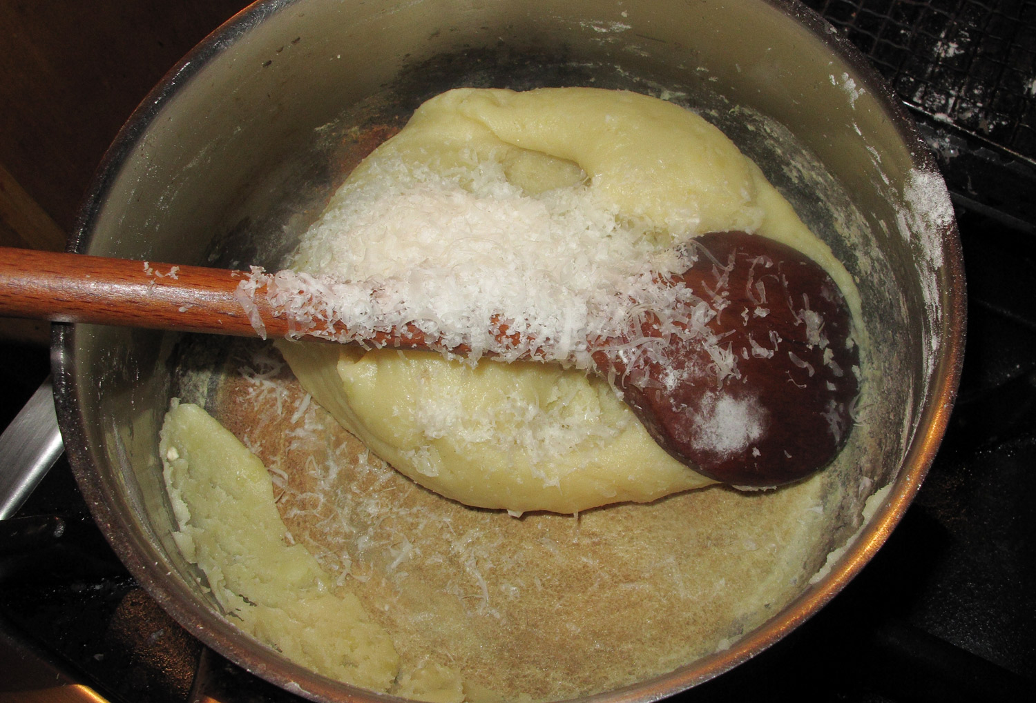 D%c3%b6d%c3%b6lle parmezan 2600