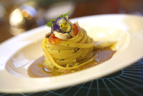 Antonino linguine brotsosse